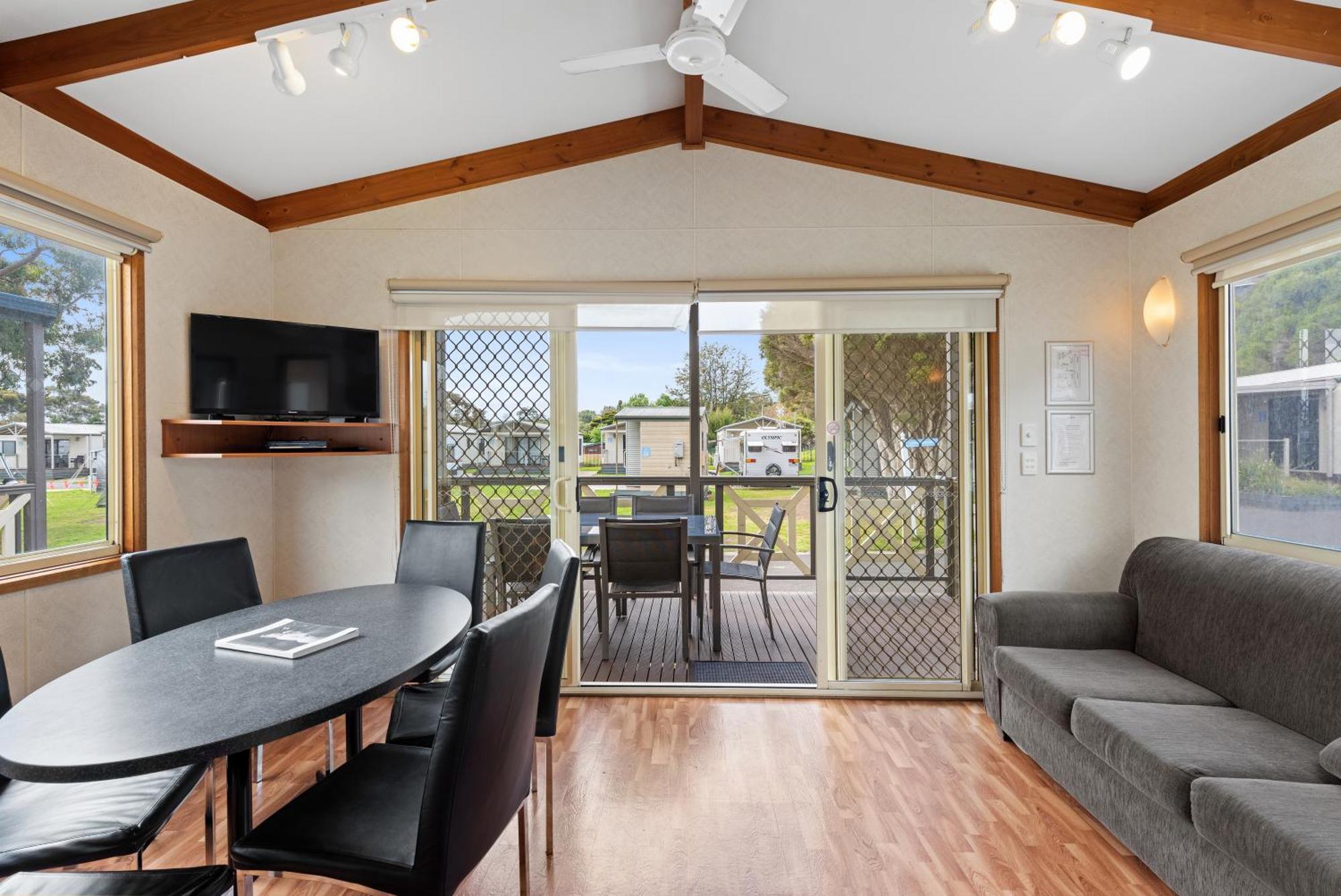 Discovery Parks - Geelong Room photo